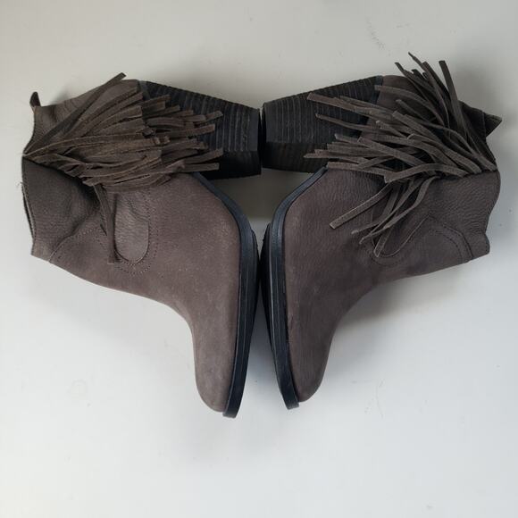 Vince Camuto Suede Fringe Ankle Womens Boots Sz 9M Boho Western Festival Chunky - Picture 5 of 14